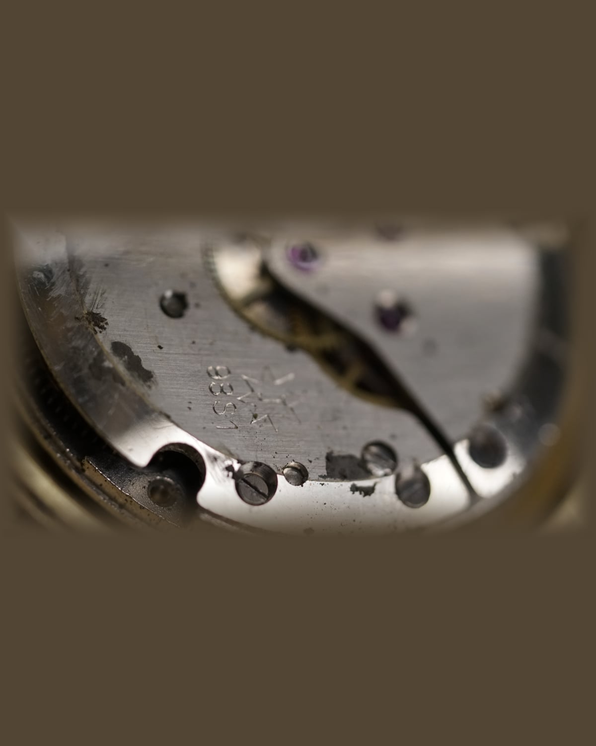 Junghans Trilastic, 1950s: detail