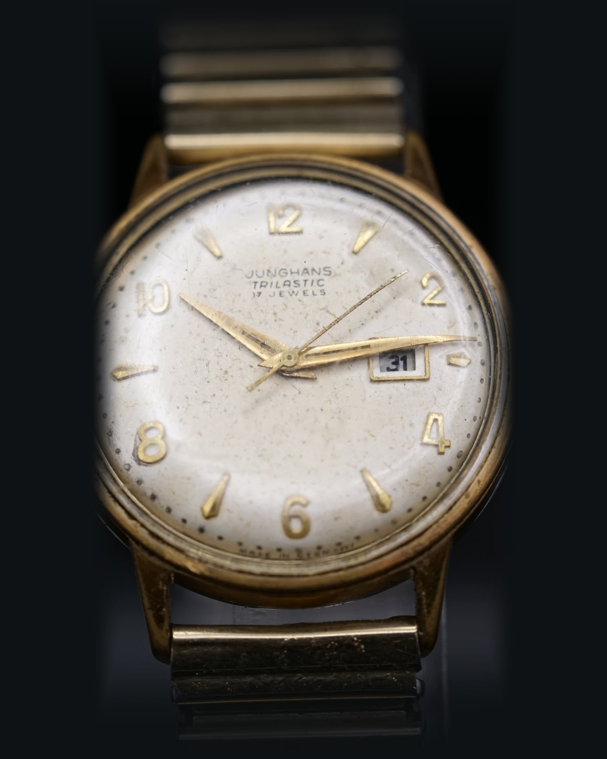 Junghans Trilastic, 1950s: detail
