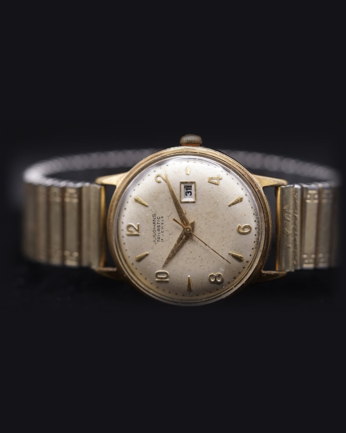 Junghans Trilastic, 1950s: detail